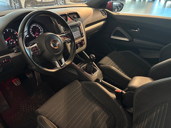 Volkswagen Scirocco 5 of 8