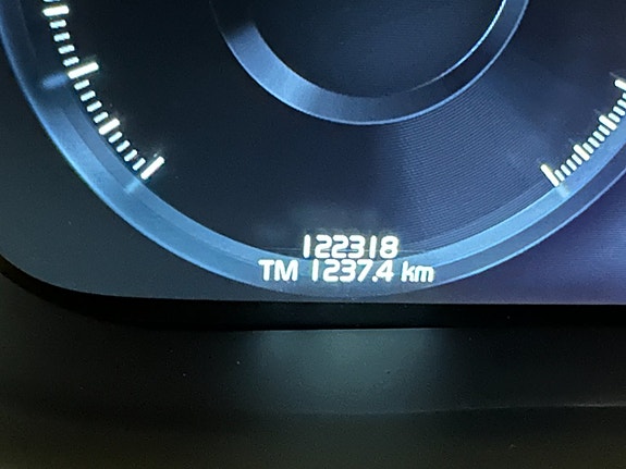 Volvo XC60 15 of 18