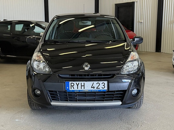 Renault Clio 4 of 12