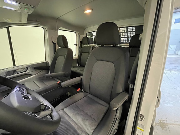 Volkswagen Crafter 35 14 of 29