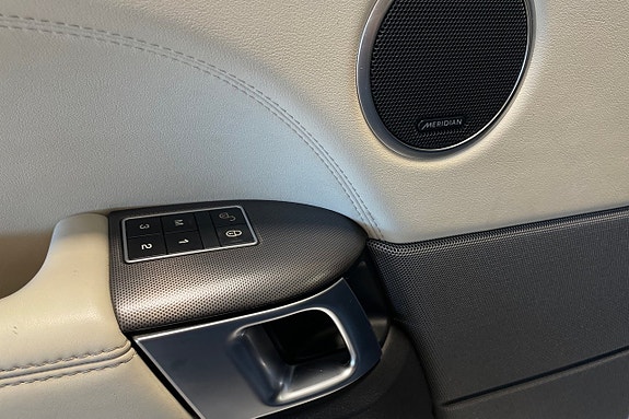 Land Rover Range Rover Sport 20 of 27