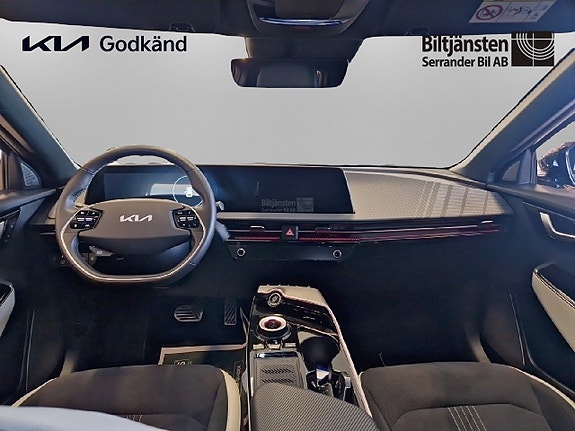 Kia EV6 7 of 14