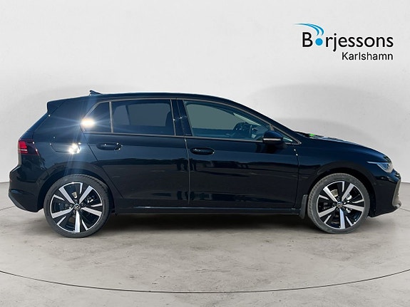 Volkswagen Golf I 2 of 17