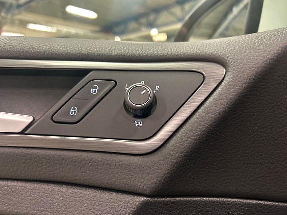 Volkswagen Golf I 19 of 20