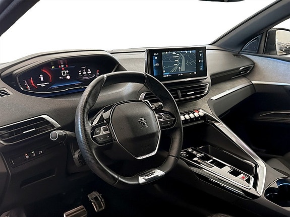 Peugeot 5008 5 of 5