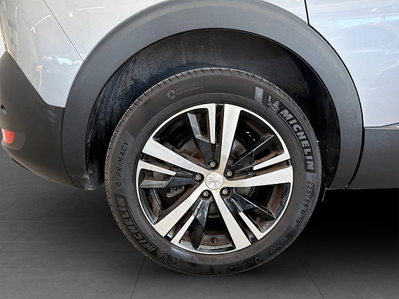 Peugeot 5008 14 of 16