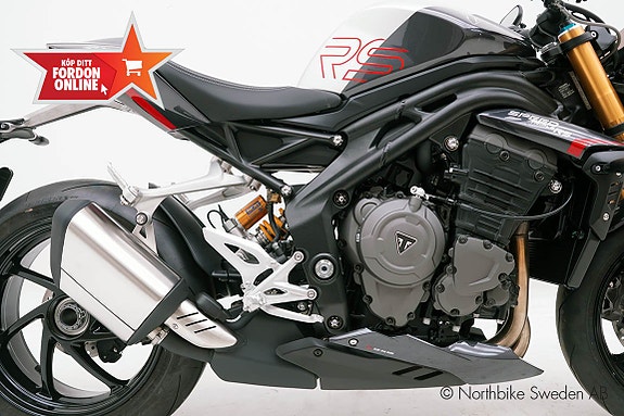 Triumph Speed Triple 1200RS *KAMPANJ* Fri hemleverans gäller nya Triumph/BMW fordon 16 of 24