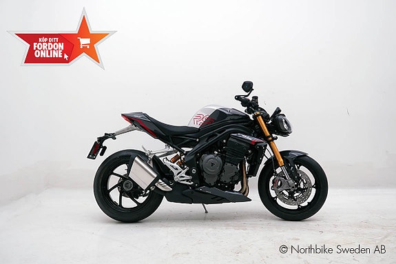 Triumph Speed Triple 1200RS *KAMPANJ* Fri hemleverans gäller nya Triumph/BMW fordon