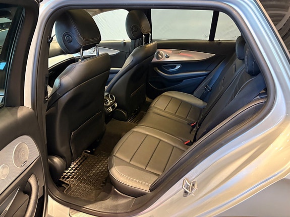 Mercedes-Benz E220 d 12 of 22