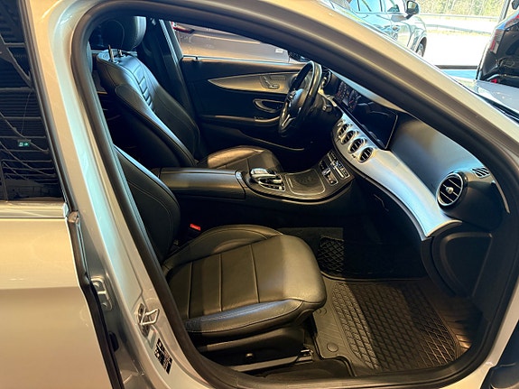 Mercedes-Benz E220 d 11 of 22