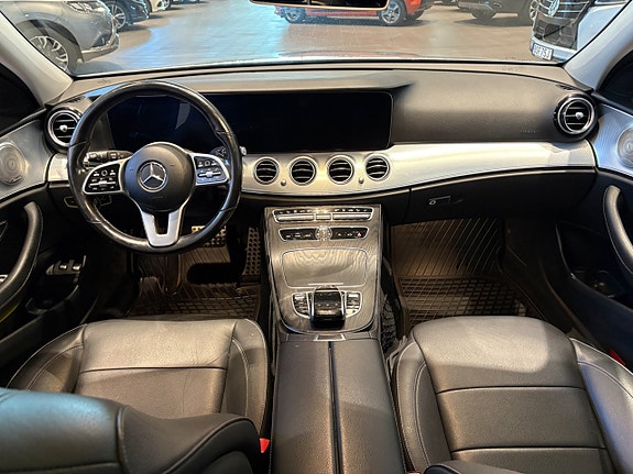 Mercedes-Benz E220 d 10 of 22