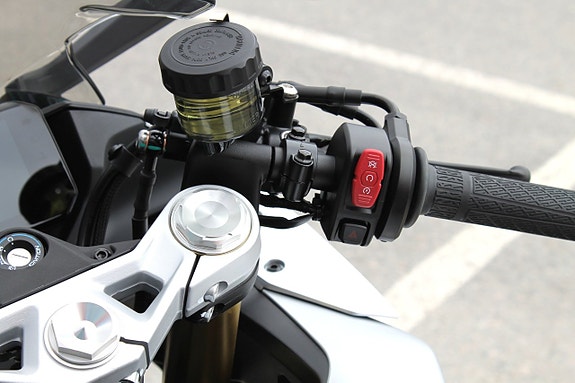 CFMOTO 450SR MC | PARALLELL TWIN 10 of 16