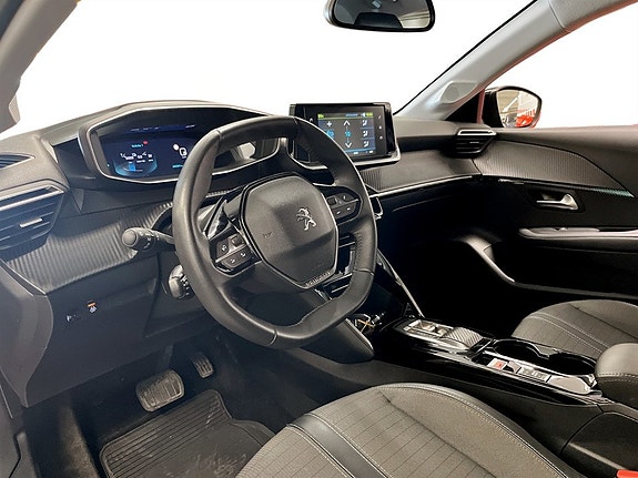 Peugeot e-208 5 of 5