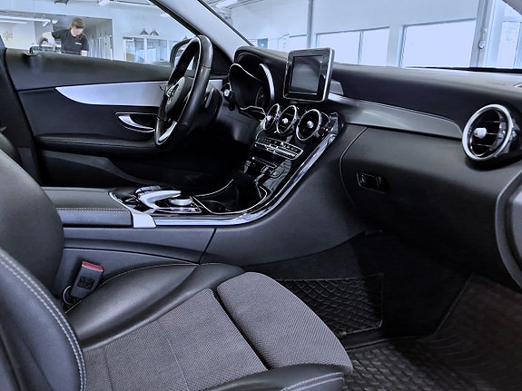 Mercedes-Benz C220 d 12 of 17