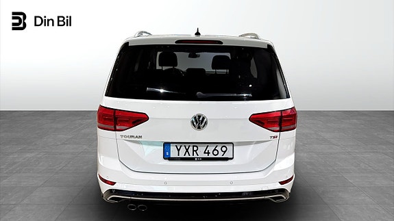 Volkswagen Touran 5 of 5
