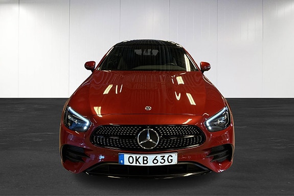 Mercedes-Benz E200 5 of 5