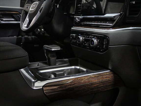 GMC Sierra 23 of 24