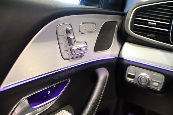 Mercedes-Benz GLE300 d 25 of 25