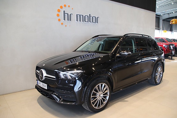 Mercedes-Benz GLE300 d 3 of 5