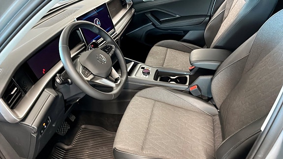 Volkswagen Tayron 7 of 13