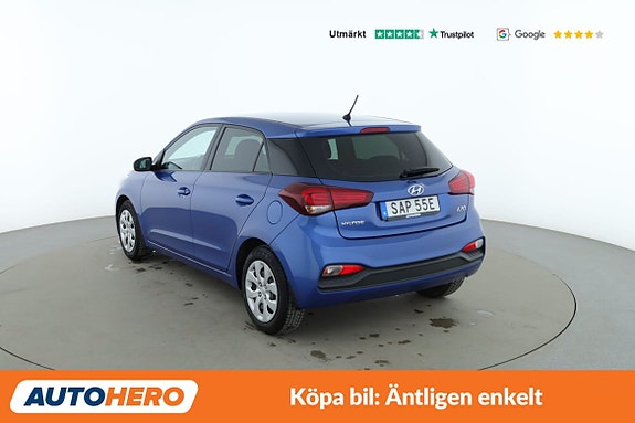 Hyundai i20 3 of 5