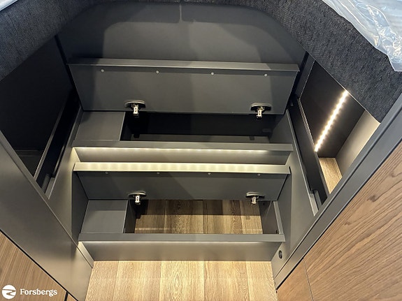 Niesmann Arto 78 // 450Ah Lithium, Hydr-ben HY4 15 of 21
