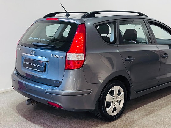 Hyundai i30 14 of 15