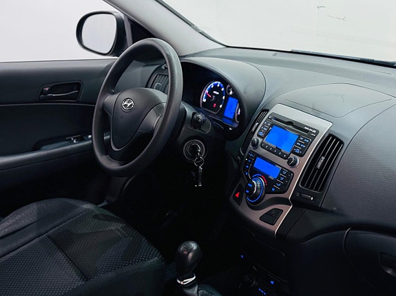 Hyundai i30 3 of 5