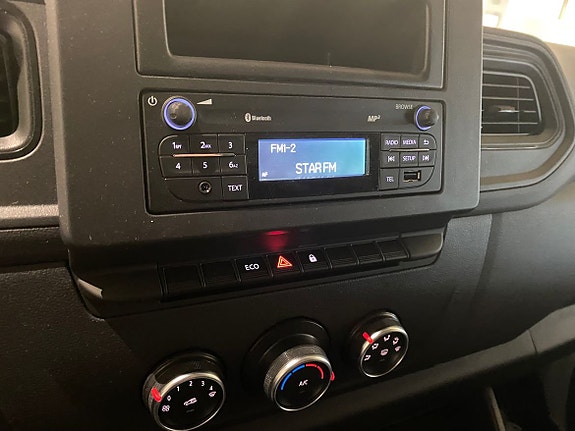Renault Master 9 of 13