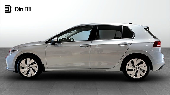 Volkswagen Golf I 2 of 5