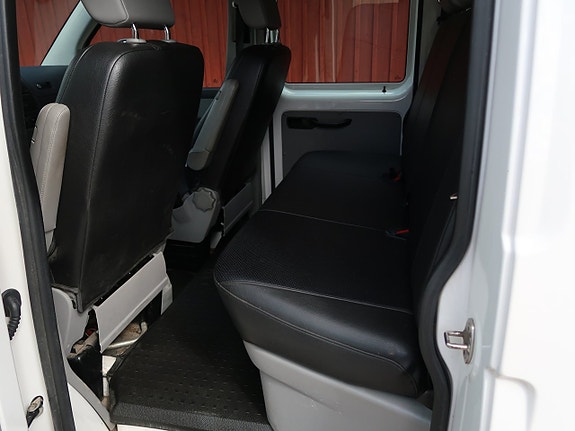 Volkswagen Transporter 9 of 14