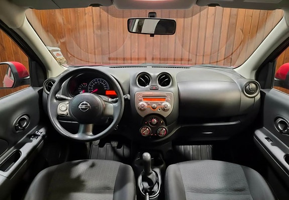 Nissan Micra 9 of 19