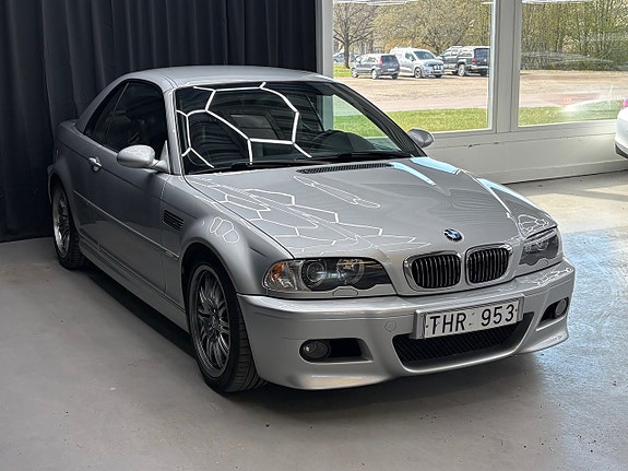 BMW M3 2 of 5