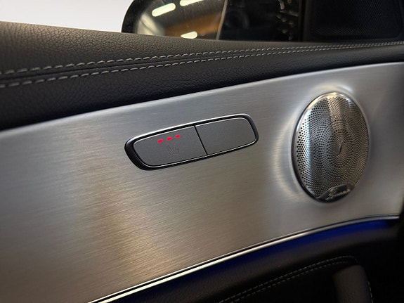 Mercedes-Benz E300 23 of 24