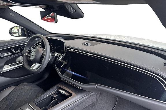 Mercedes-Benz E300 de 9 of 10