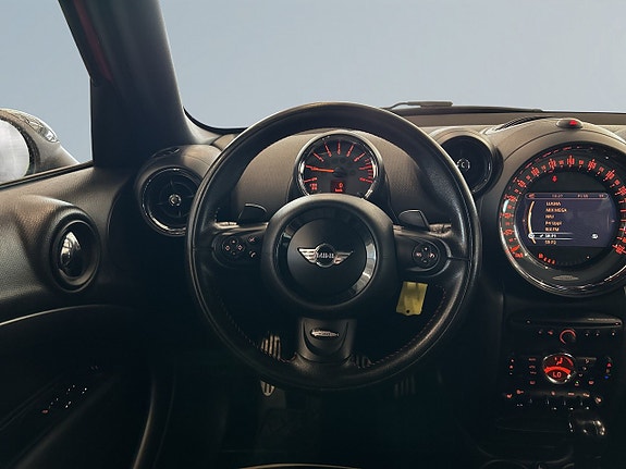 MINI Countryman Cooper S 9 of 16