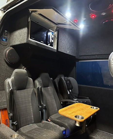 Volkswagen Crafter 35 12 of 18