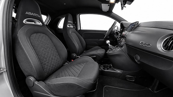 Abarth 595 16 of 21