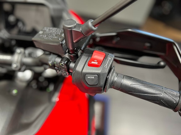 Yamaha TRACER 7 Redline / Omg Lev! 13 of 19
