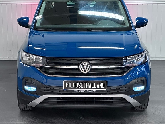 Volkswagen T-Cross 4 of 5