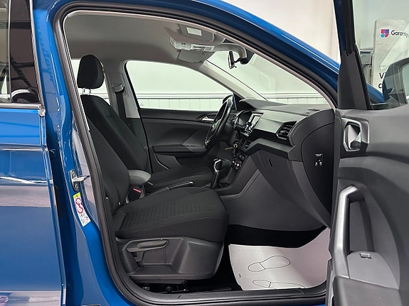 Volkswagen T-Cross 14 of 23