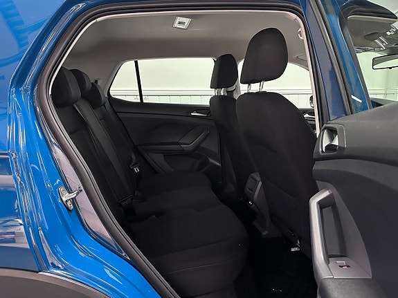 Volkswagen T-Cross 16 of 23