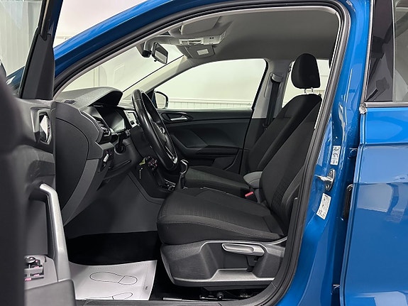 Volkswagen T-Cross 13 of 23