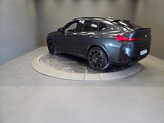 BMW X4 M 3 of 20
