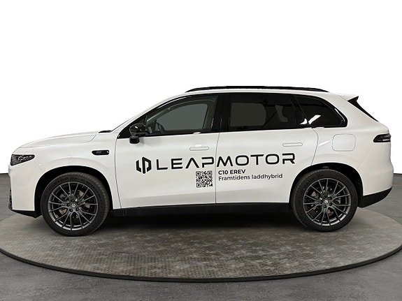 Leapmotor C10 2 of 12