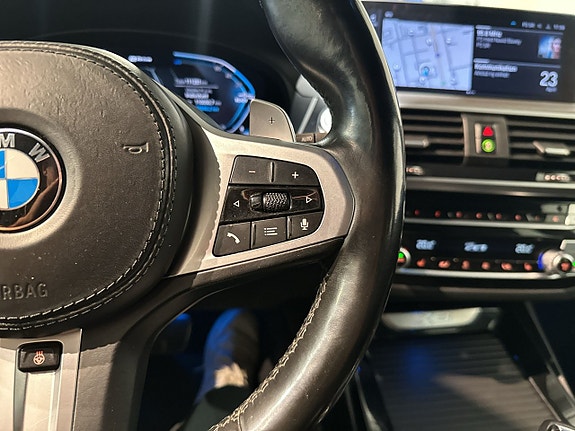 BMW X3 21 of 23