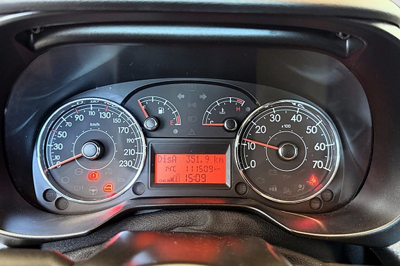 Fiat Grande Punto 15 of 19