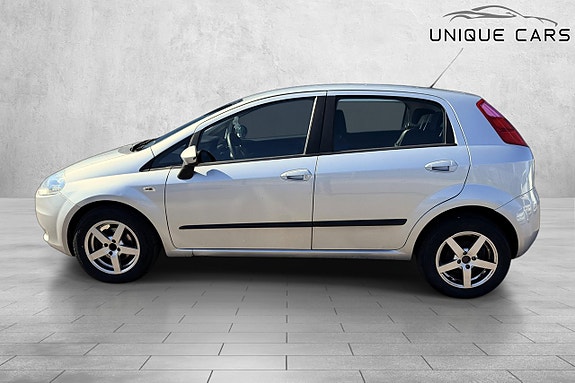 Fiat Grande Punto 6 of 19