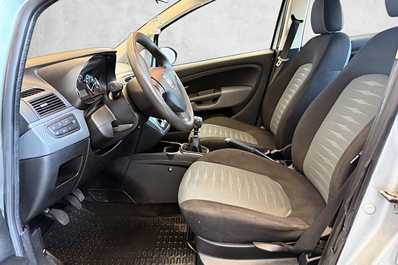 Fiat Grande Punto 11 of 19