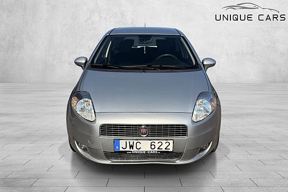 Fiat Grande Punto 8 of 19